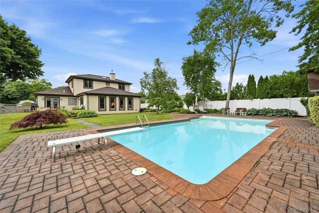 447 Sayville Boulevard, Sayville, NY 11782