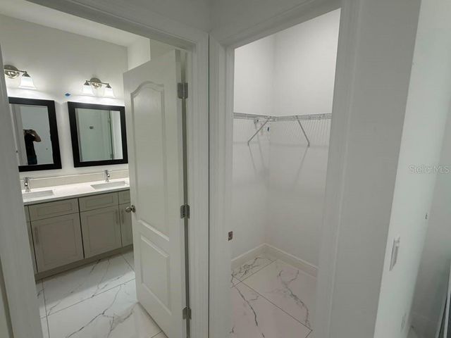 125 PINE STREET, Orlando, FL 32824
