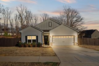 1013 Wiseman Farm Rd, Fairview, TN 37062