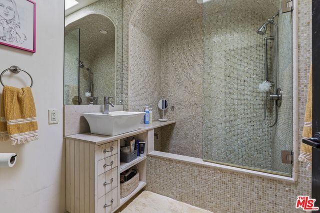 423 22nd Street, Santa Monica, CA 90402