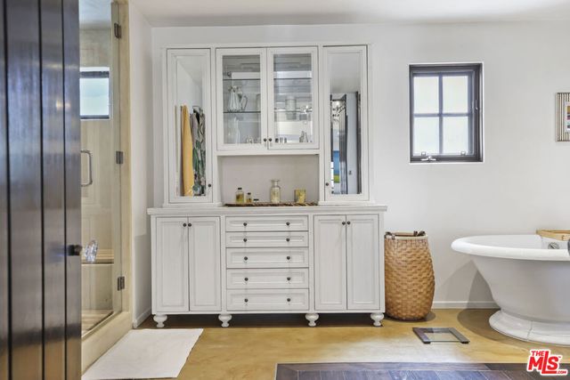 423 22nd Street, Santa Monica, CA 90402