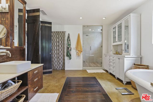 423 22nd Street, Santa Monica, CA 90402