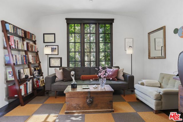 423 22nd Street, Santa Monica, CA 90402