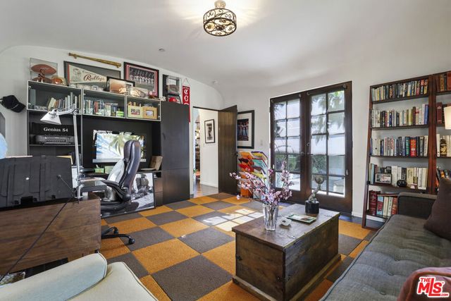 423 22nd Street, Santa Monica, CA 90402