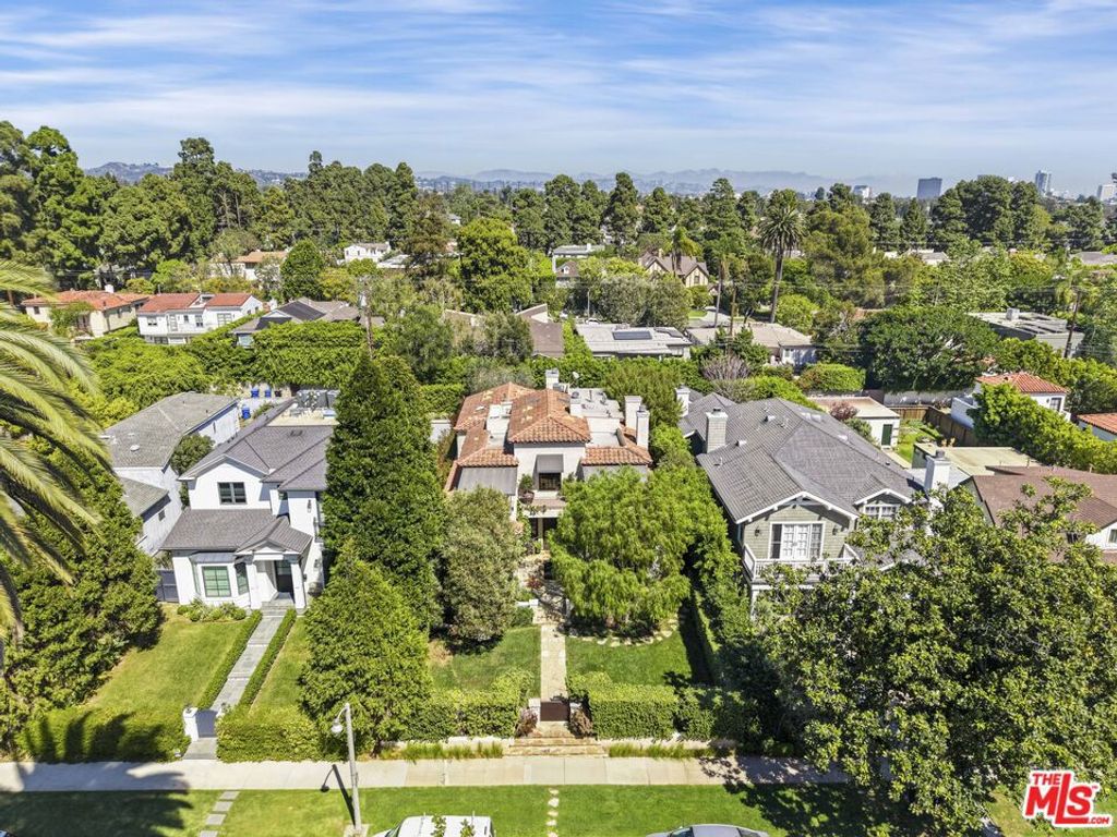 423 22nd Street, Santa Monica, CA 90402