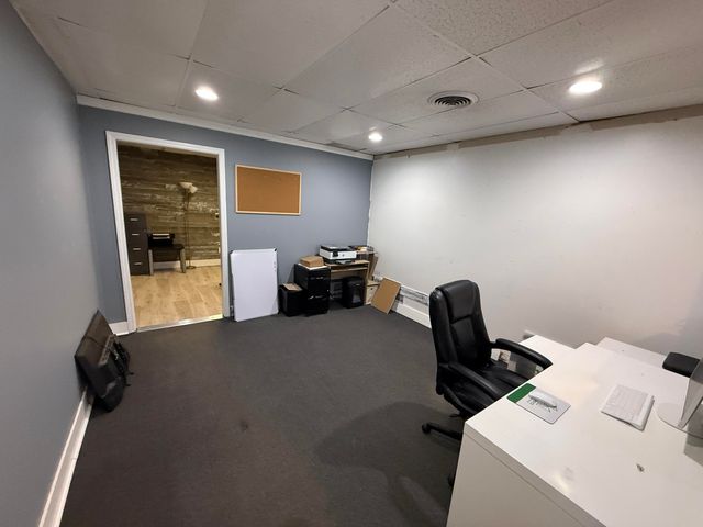 728 W 11 Mile Road, Madison Heights, MI 48071