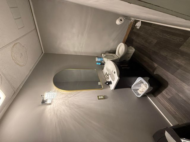 728 W 11 Mile Road, Madison Heights, MI 48071