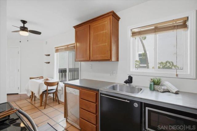 6735 Amherst 5, San Diego, CA 92115
