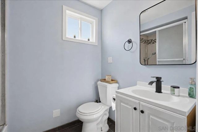6735 Amherst 5, San Diego, CA 92115