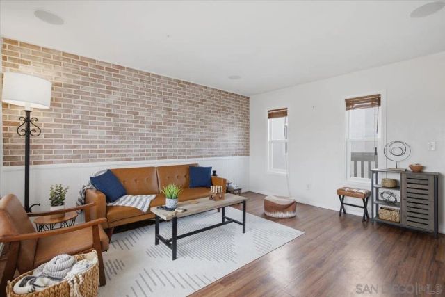 6735 Amherst 5, San Diego, CA 92115