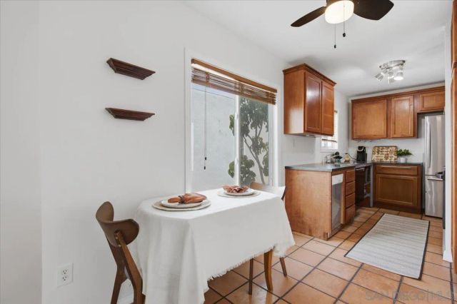 6735 Amherst 5, San Diego, CA 92115