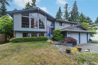 31949 36th Avenue SW, Federal Way, WA 98023