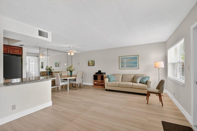 5520 N Ocean Boulevard N 110, Ocean Ridge, FL 33435