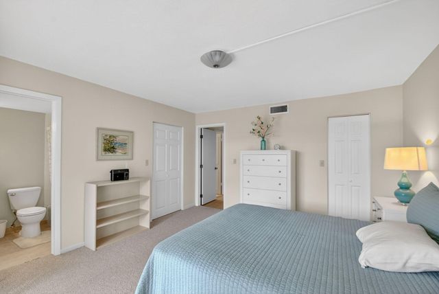 5520 N Ocean Boulevard N 110, Ocean Ridge, FL 33435