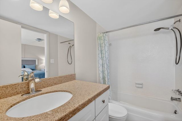 5520 N Ocean Boulevard N 110, Ocean Ridge, FL 33435