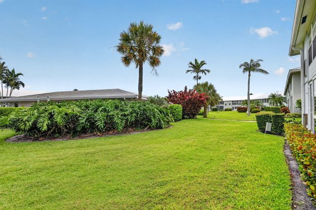 5520 N Ocean Boulevard N 110, Ocean Ridge, FL 33435