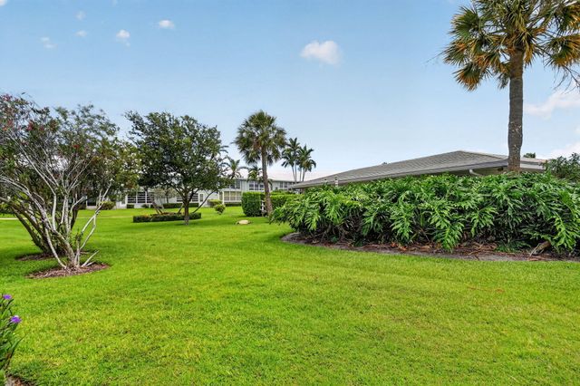 5520 N Ocean Boulevard N 110, Ocean Ridge, FL 33435