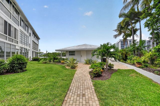 5520 N Ocean Boulevard N 110, Ocean Ridge, FL 33435