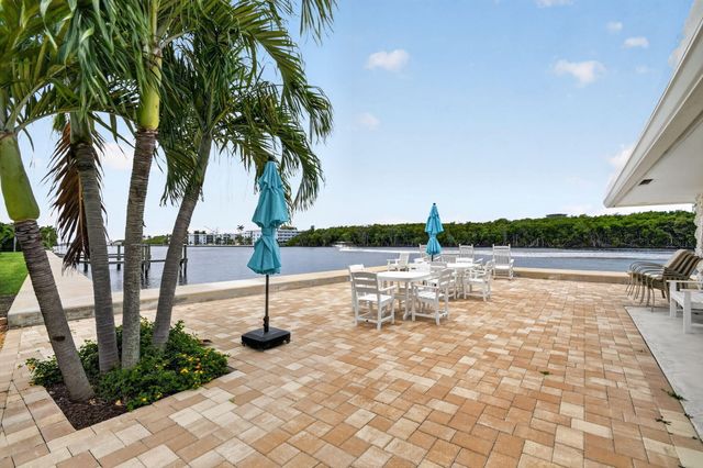 5520 N Ocean Boulevard N 110, Ocean Ridge, FL 33435