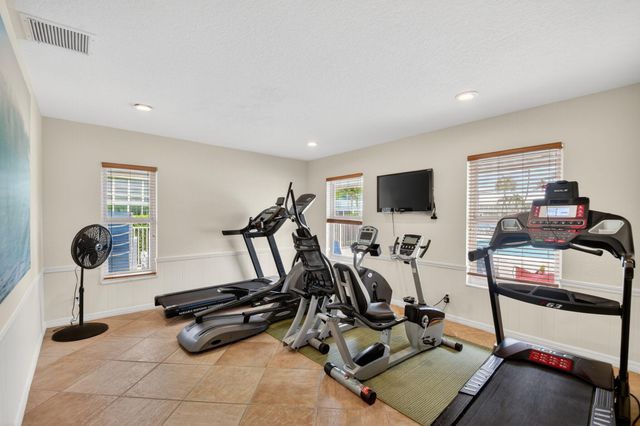 5520 N Ocean Boulevard N 110, Ocean Ridge, FL 33435