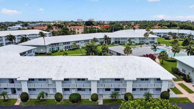 5520 N Ocean Boulevard N 110, Ocean Ridge, FL 33435