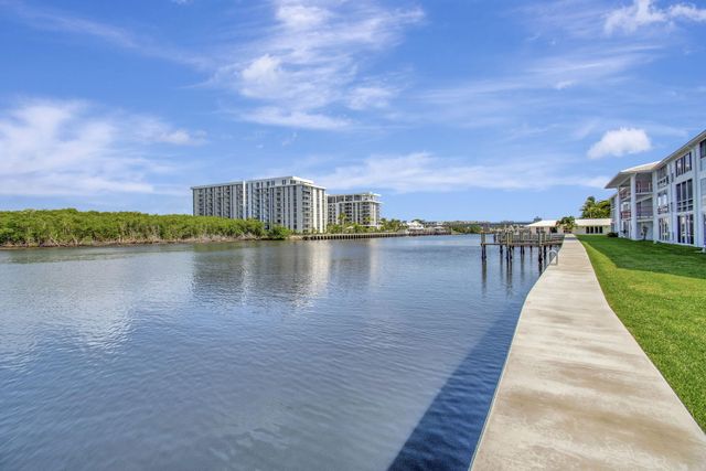 5520 N Ocean Boulevard N 110, Ocean Ridge, FL 33435