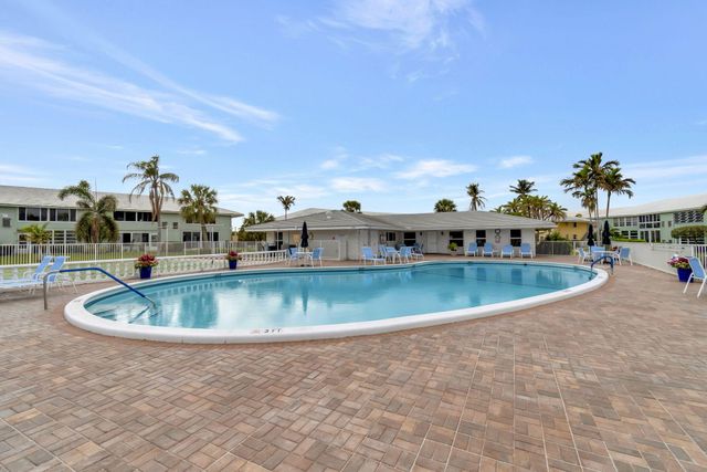5520 N Ocean Boulevard N 110, Ocean Ridge, FL 33435