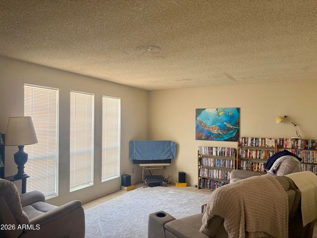 3329 E CHARTER OAK Road, Phoenix, AZ 85032