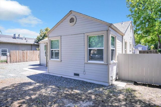 2544 E Marsh Street, Stockton, CA 95205