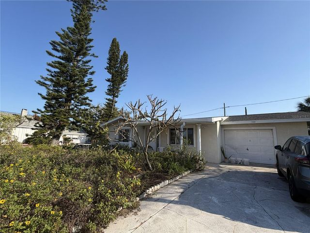 100 BOCA CIEGA DRIVE, Madeira Beach, FL 33708