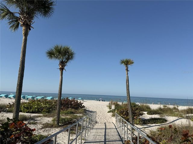 100 BOCA CIEGA DRIVE, Madeira Beach, FL 33708