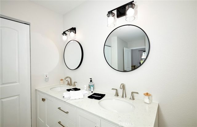 76643 Daffodil Drive, Palm Desert, CA 92211