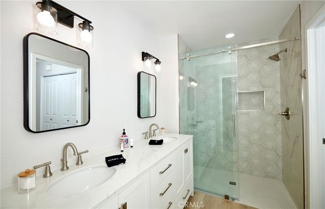 76643 Daffodil Drive, Palm Desert, CA 92211