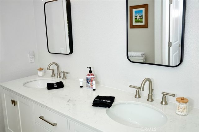 76643 Daffodil Drive, Palm Desert, CA 92211