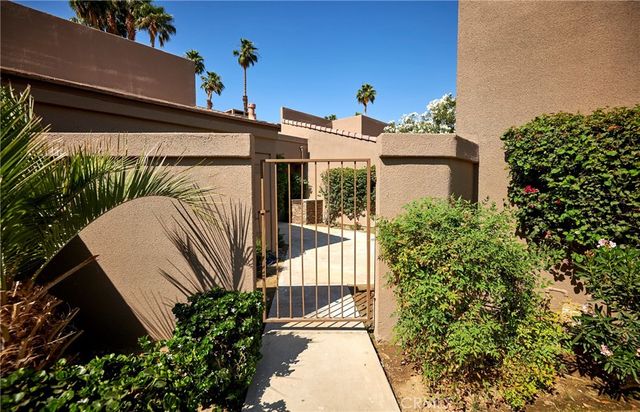 76643 Daffodil Drive, Palm Desert, CA 92211