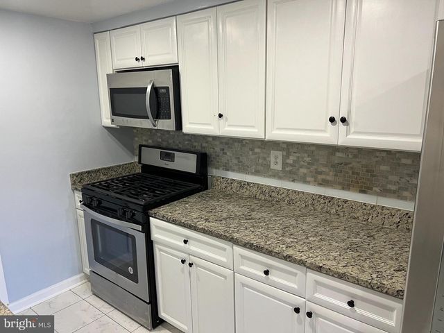 15019 ASHDALE CIR, Woodbridge, VA 22193