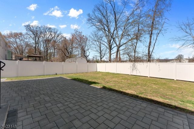 109 Pearl Pl, Dunellen Boro, NJ 08812