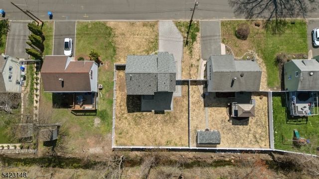 109 Pearl Pl, Dunellen Boro, NJ 08812