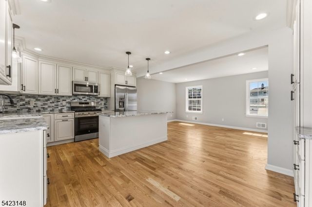 109 Pearl Pl, Dunellen Boro, NJ 08812