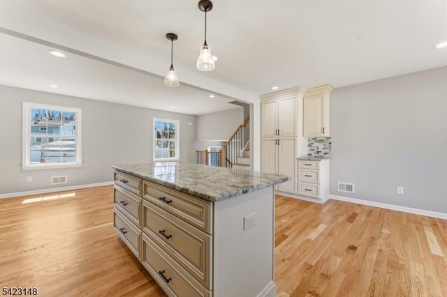 109 Pearl Pl, Dunellen Boro, NJ 08812