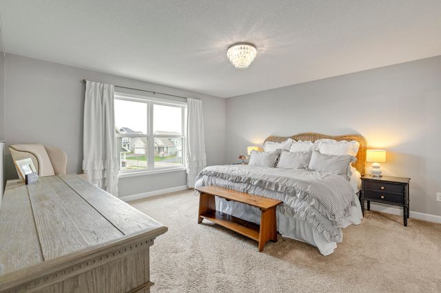 6439 Alvina Court, Inver Grove Heights, MN 55077