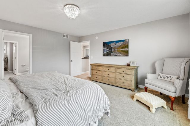 6439 Alvina Court, Inver Grove Heights, MN 55077