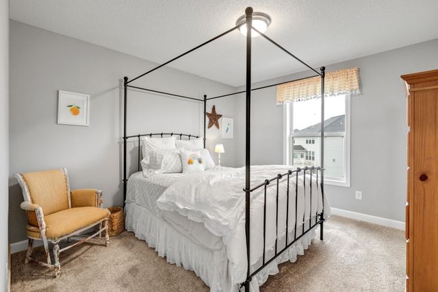 6439 Alvina Court, Inver Grove Heights, MN 55077