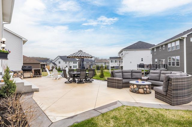 6439 Alvina Court, Inver Grove Heights, MN 55077