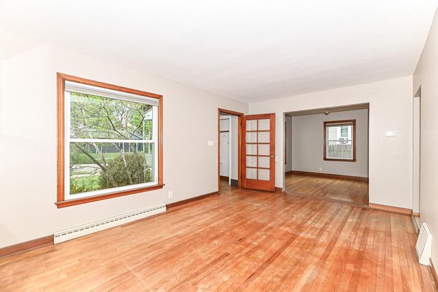 3120 S Austin STREET, Milwaukee, WI 53207