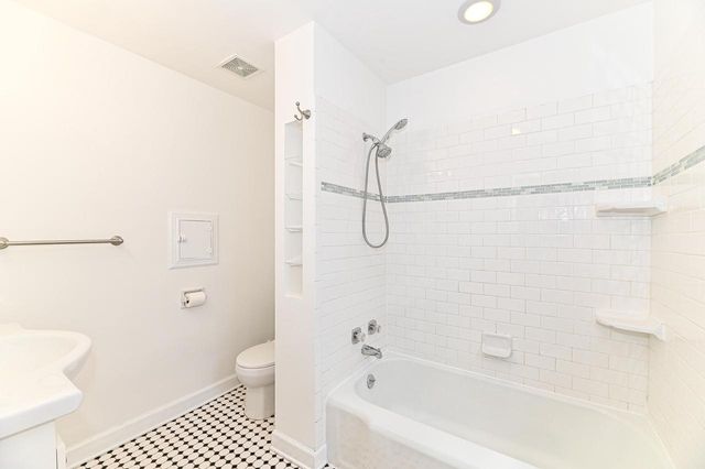3120 S Austin STREET, Milwaukee, WI 53207