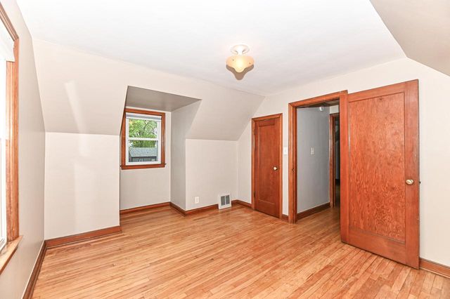 3120 S Austin STREET, Milwaukee, WI 53207