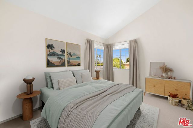 14640 Tustin Street, Sherman Oaks, CA 91403
