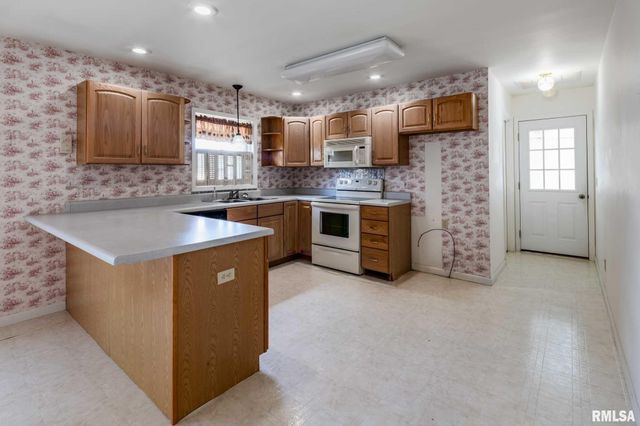 304 Bogie Drive, Herrin, IL 62948