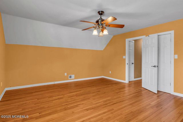 52 Warren Place, North Middletown, NJ 07748